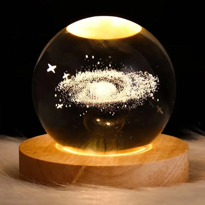 Kristalna Galaksija – Magična LED Noćna Lampa